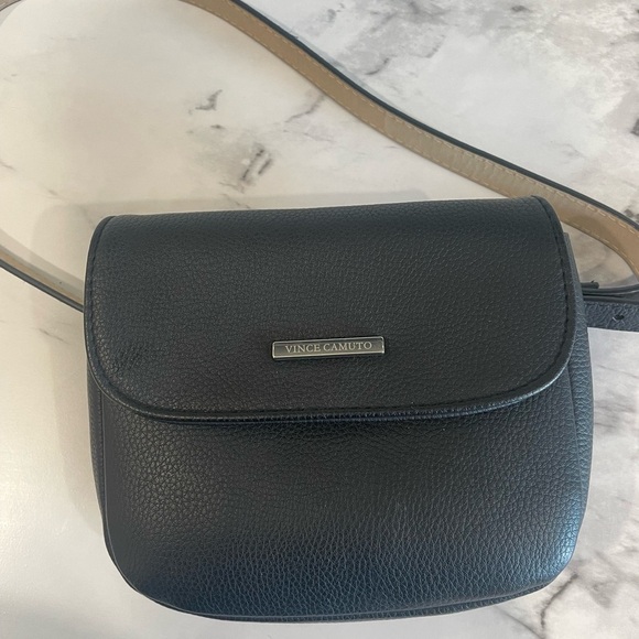 Vince Camuto Black Leather Crossbody  Mini Bag - Picture 2 of 8